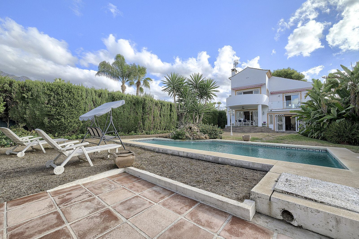 Villa for sale in Marbella