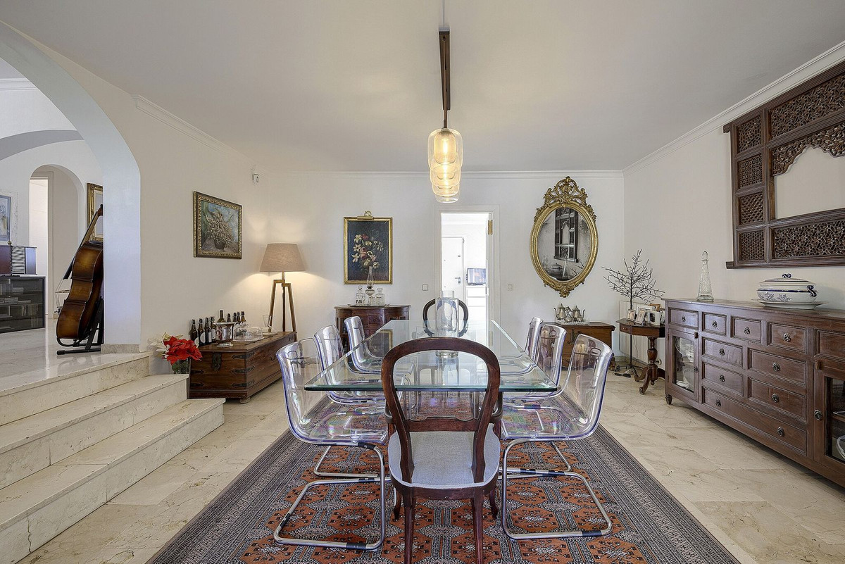 Villa for sale in Marbella