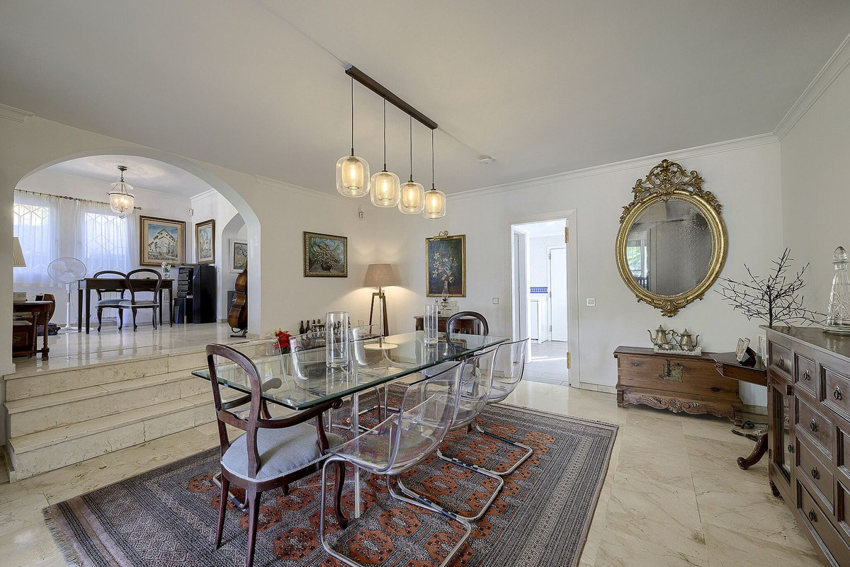 Villa for sale in Marbella