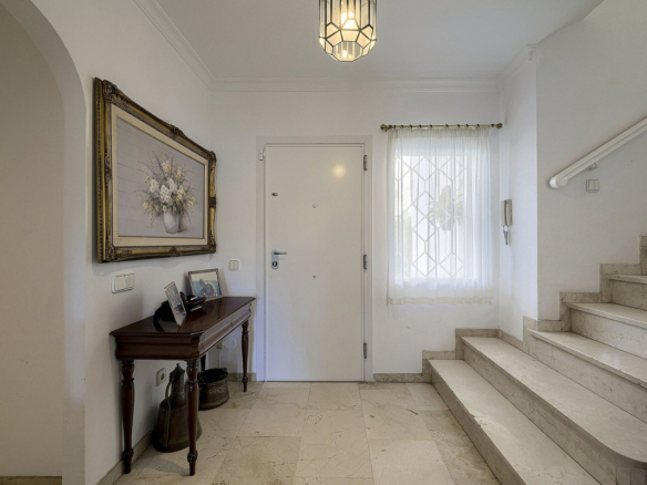 Villa for sale in Marbella