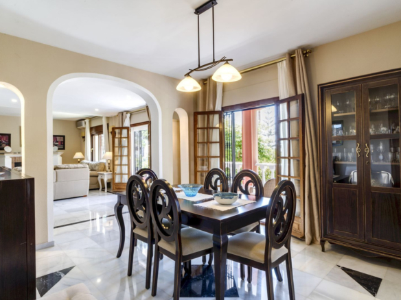 Villa for sale in Marbella