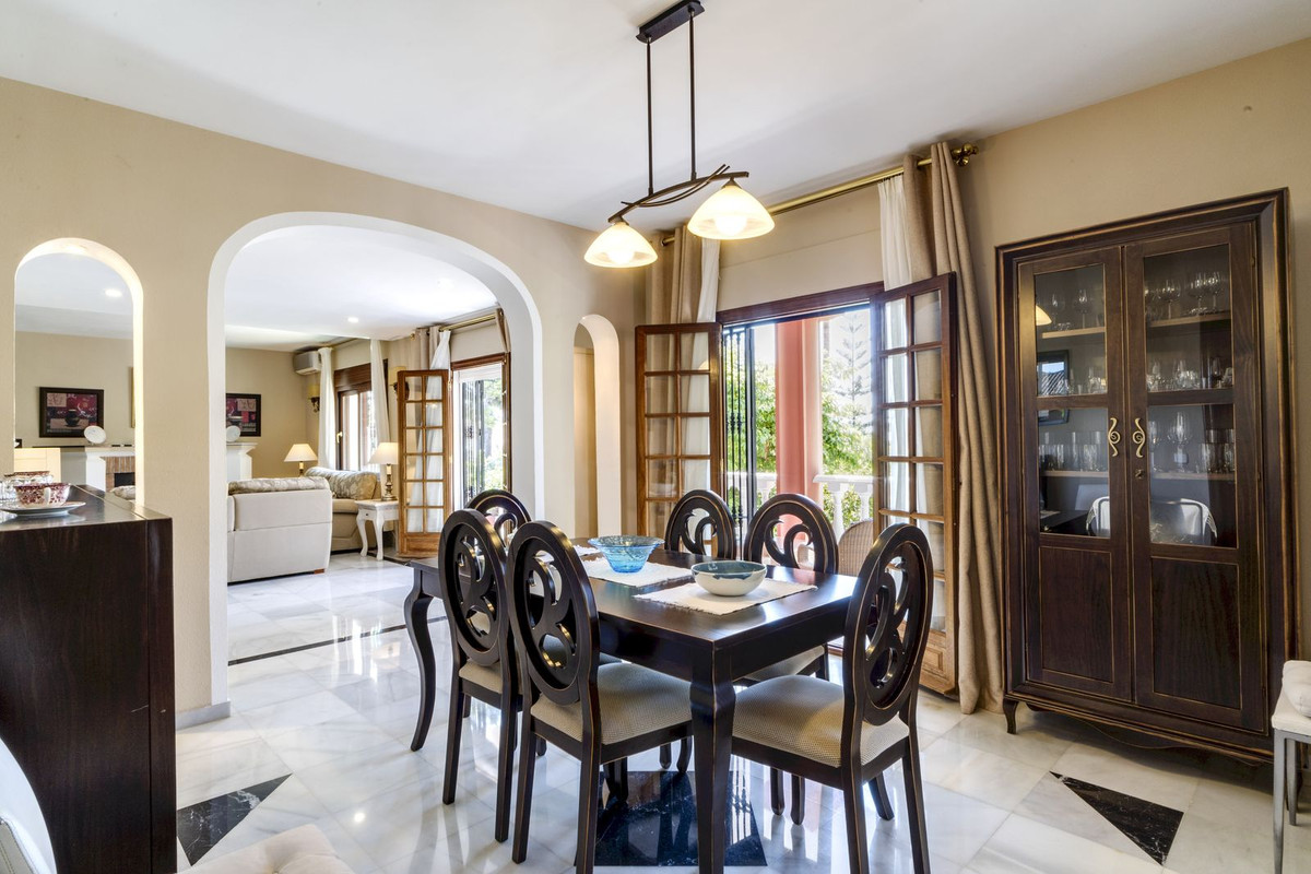 Villa for sale in Marbella