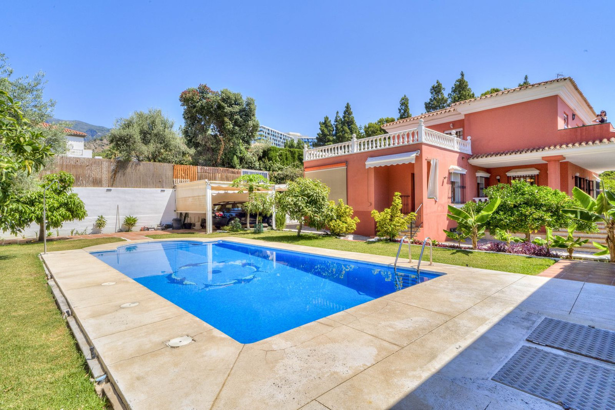 Villa for sale in Marbella