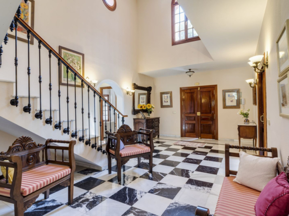 Villa for sale in Marbella