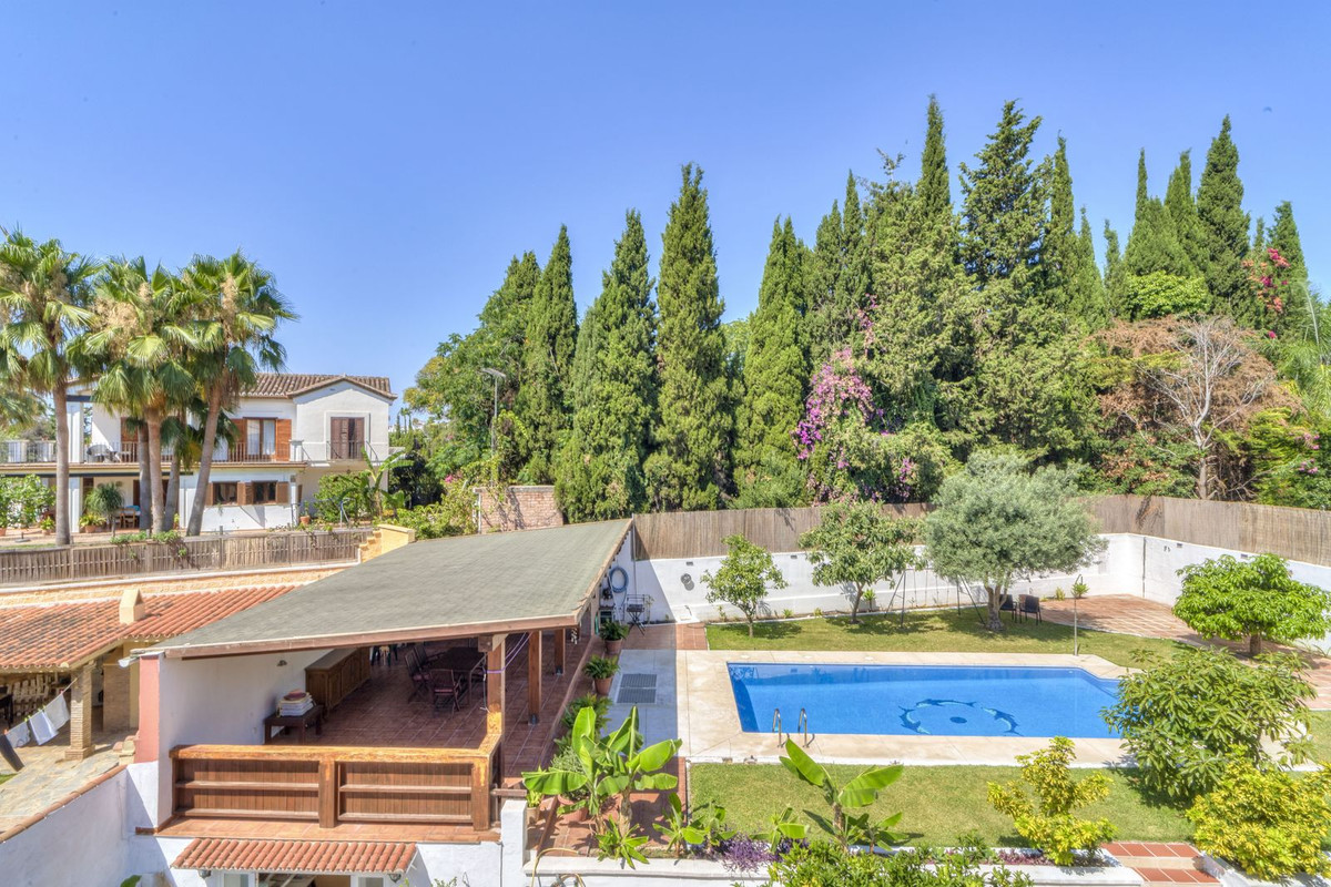 Villa for sale in Marbella
