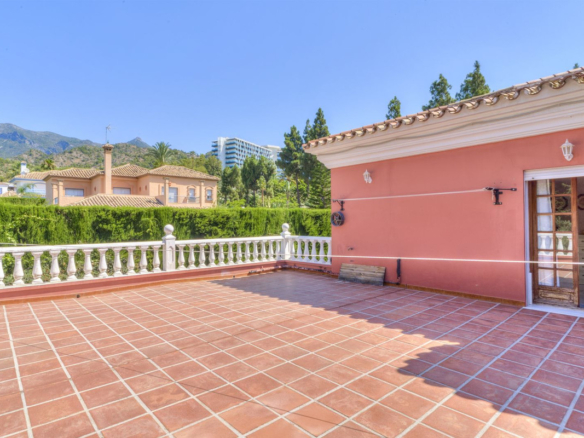 Villa for sale in Marbella