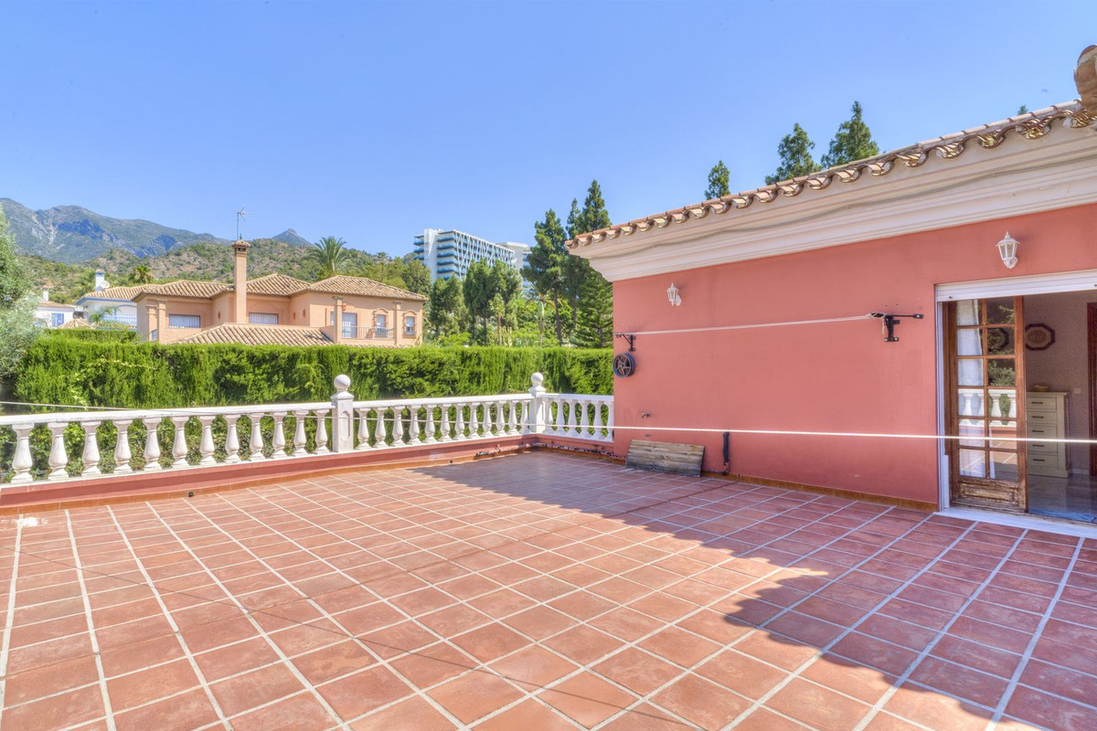 Villa for sale in Marbella