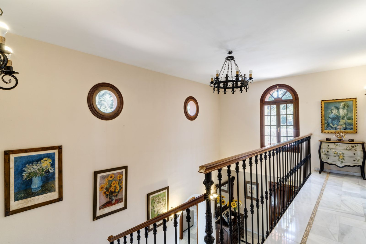 Villa for sale in Marbella