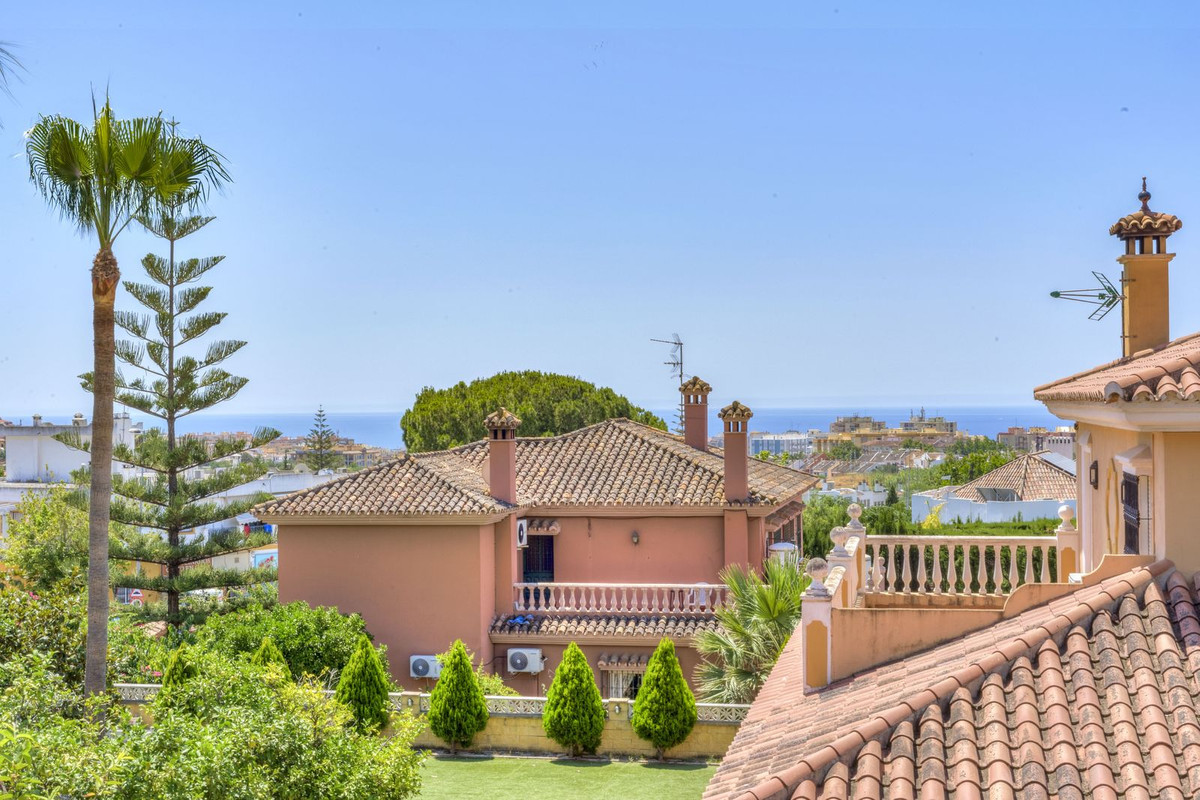 Villa-in-Marbella-Ref-R5481481 Villa for sale in Marbella