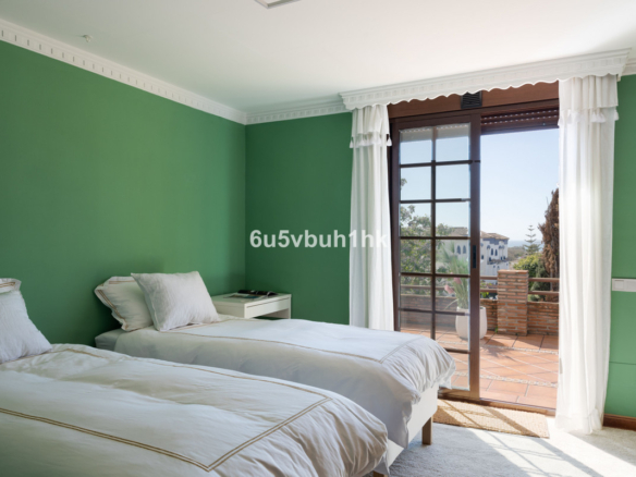 Villa for sale in Marbella