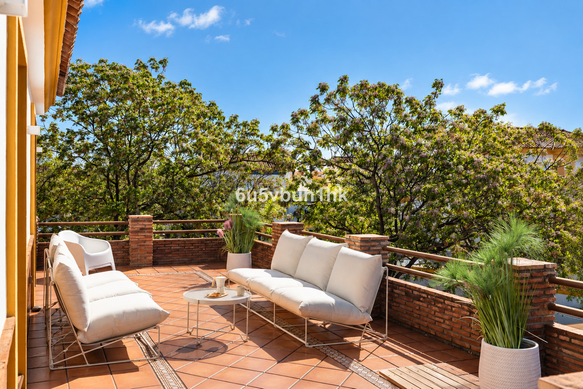 Villa for sale in Marbella