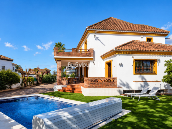 Villa for sale in Marbella