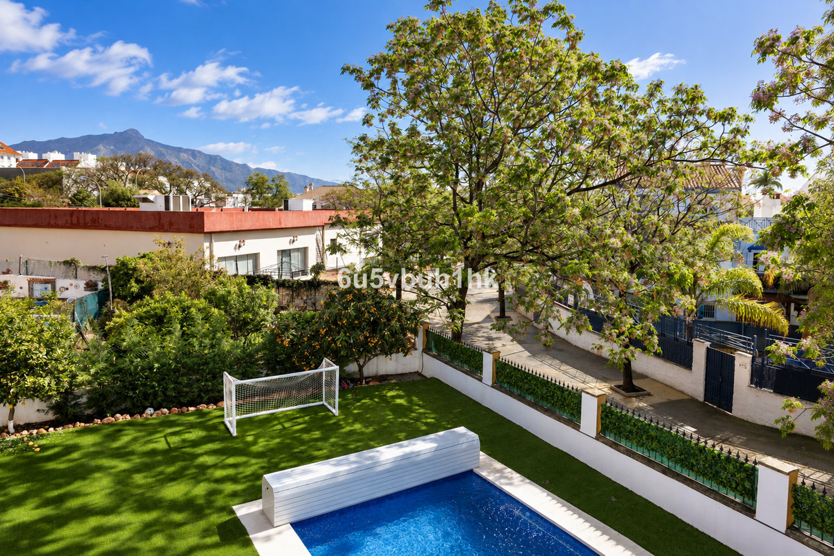 Villa for sale in Marbella