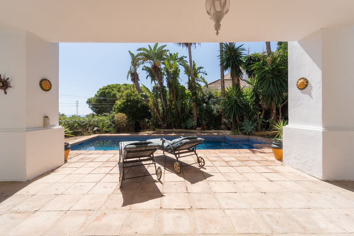 Villa for sale in Marbella