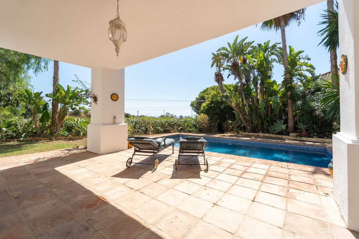 Villa for sale in Marbella