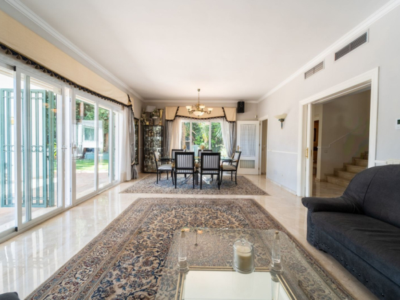 Villa for sale in Marbella