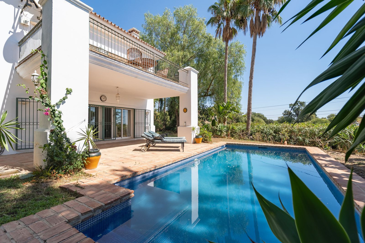 Villa for sale in Marbella