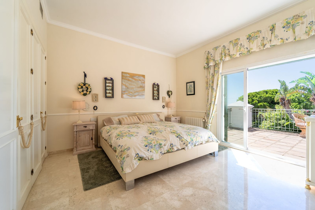 Villa for sale in Marbella