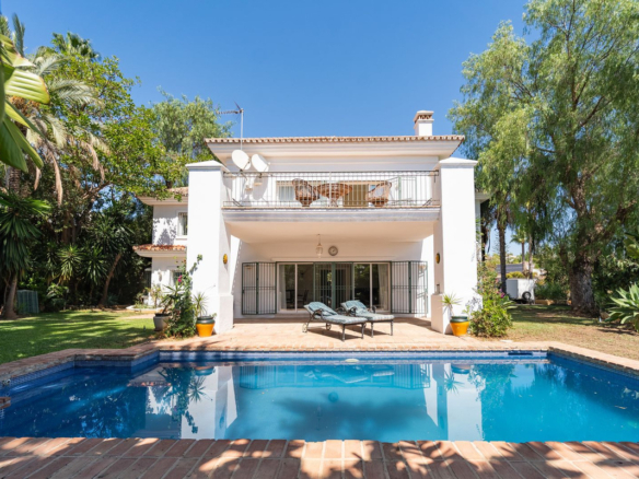 Villa for sale in Marbella