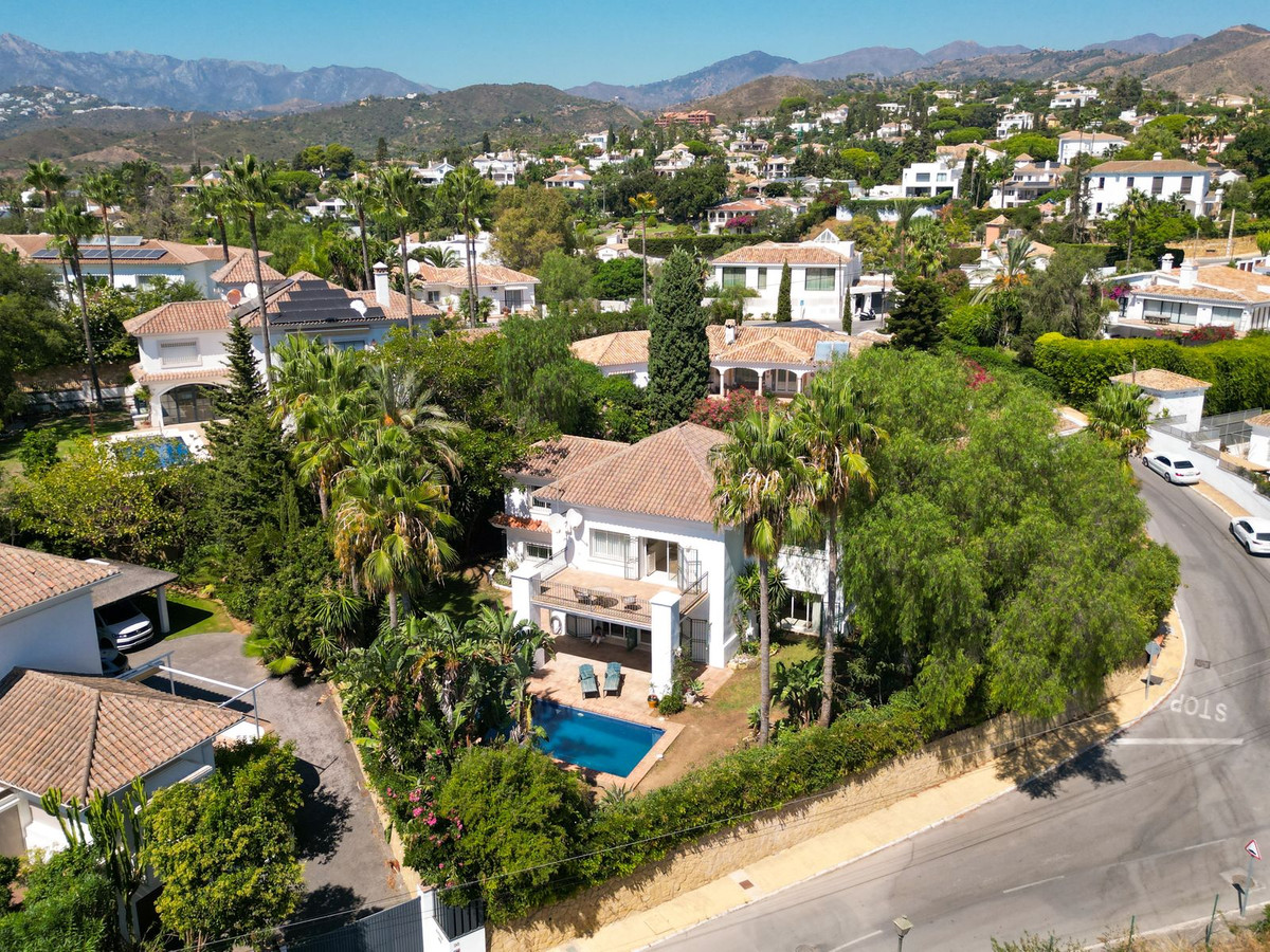 Villa for sale in Marbella