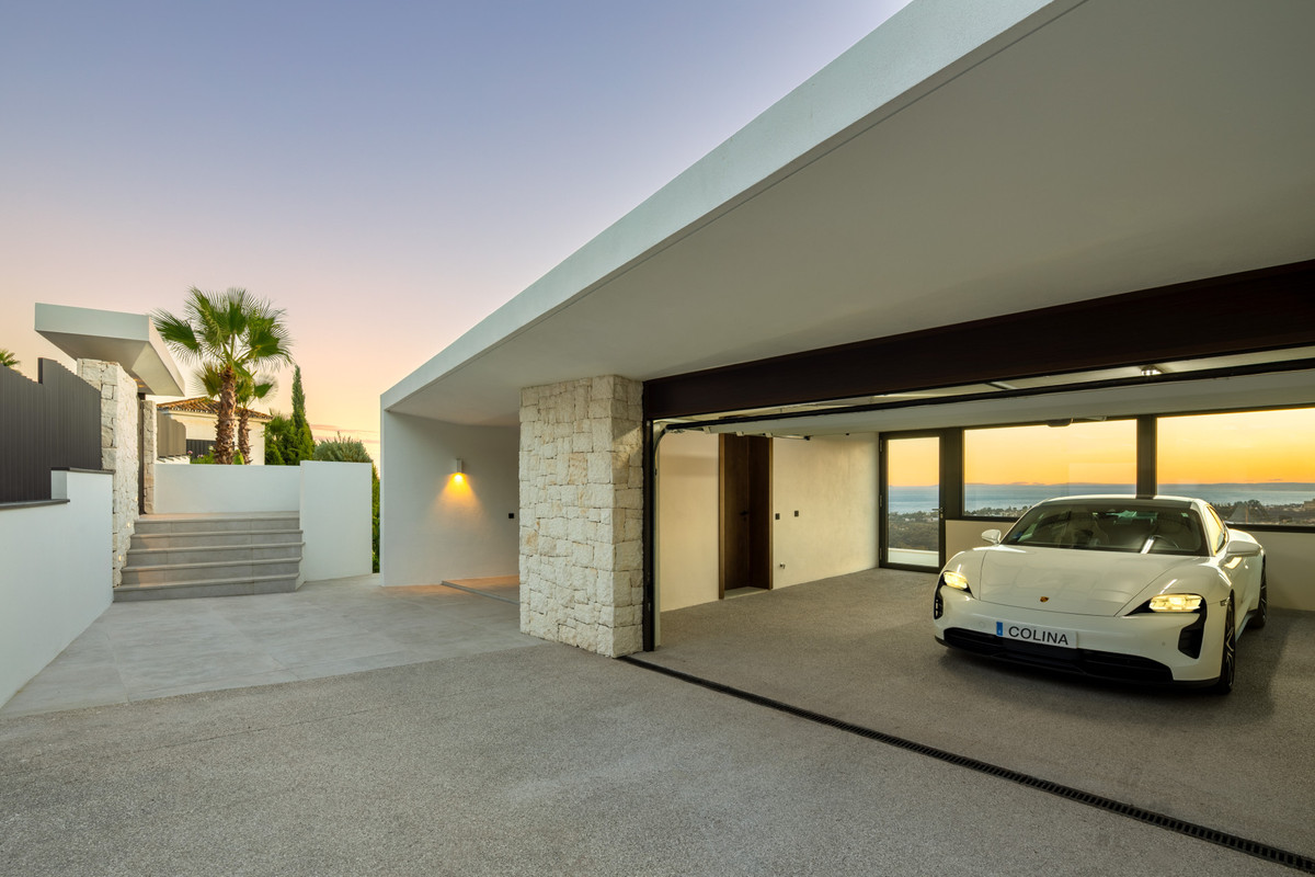 Villa for sale in Marbella