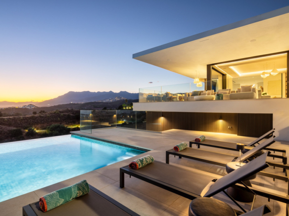 Villa for sale in Marbella