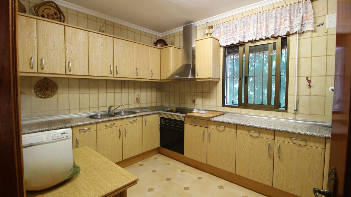 Villa for sale in Mijas