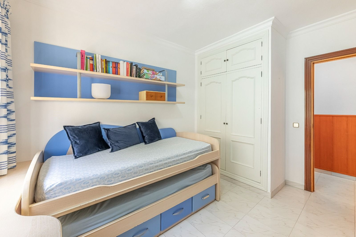Villa for sale in Mijas