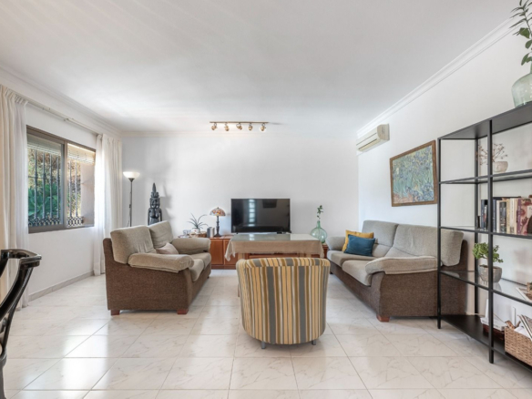 Villa for sale in Mijas
