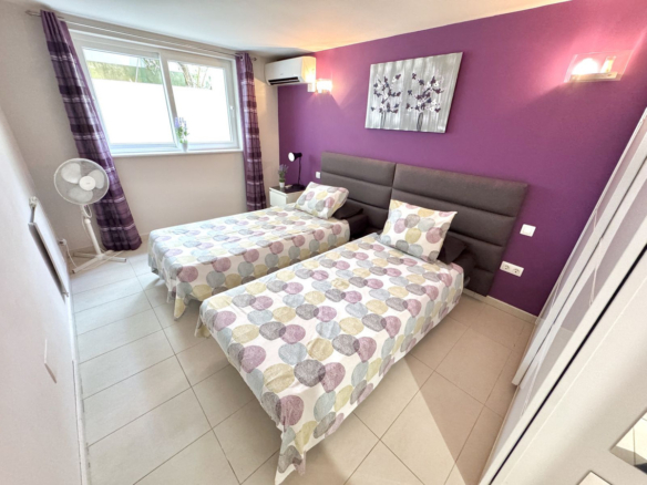 Villa for sale in Mijas