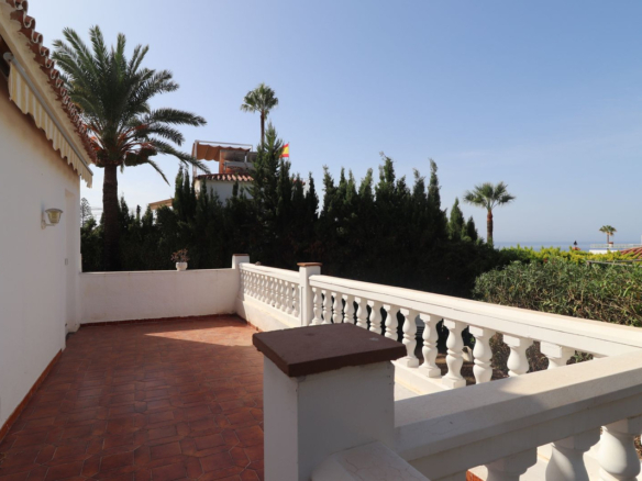 Villa for sale in Mijas