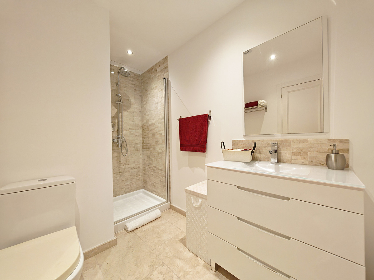 Villa for sale in Mijas