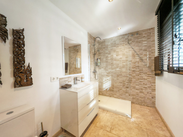 Villa for sale in Mijas