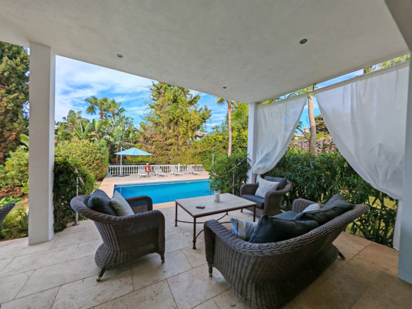 Villa for sale in Mijas