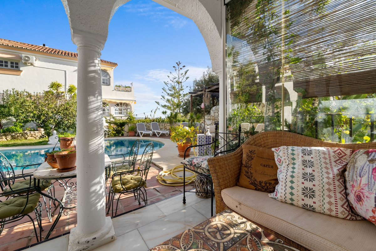 Villa for sale in Mijas