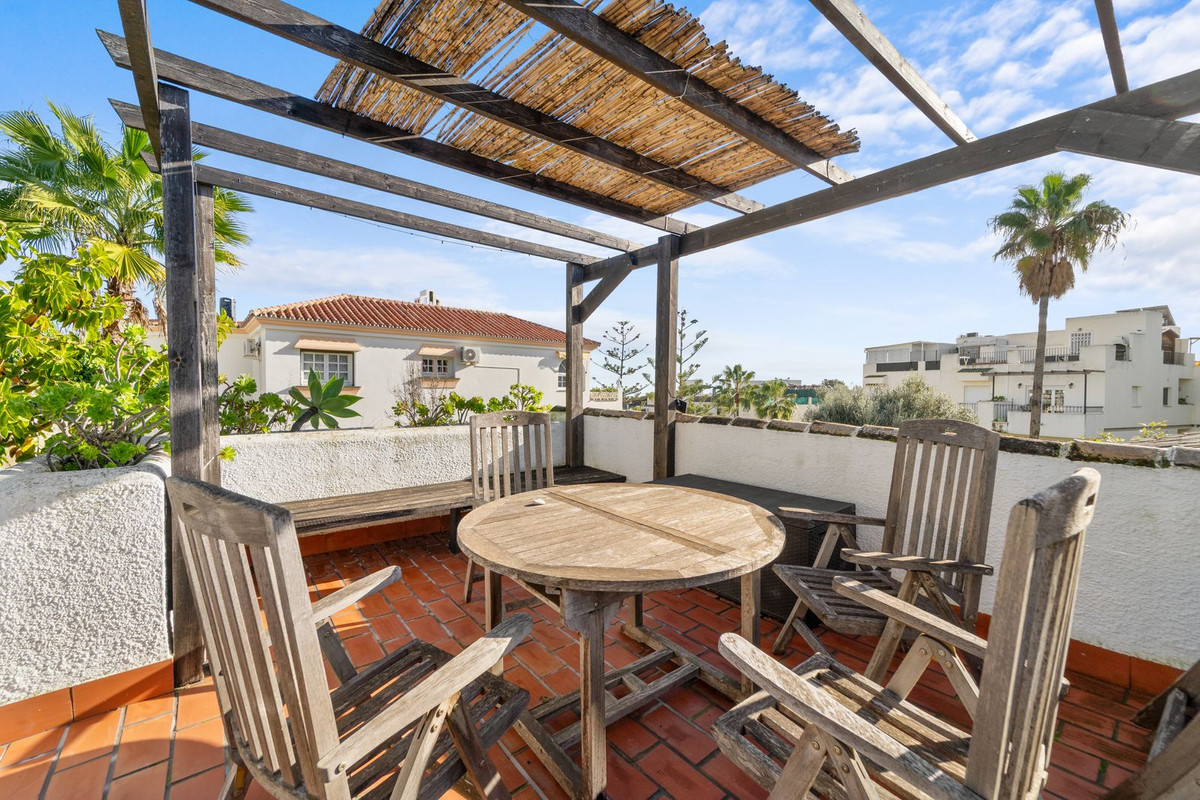 Villa for sale in Mijas