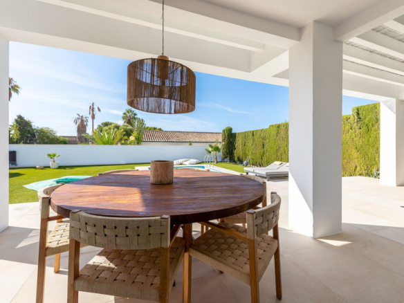 Villa for sale in Mijas