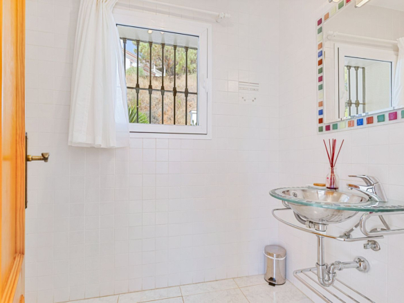 Villa for sale in Mijas