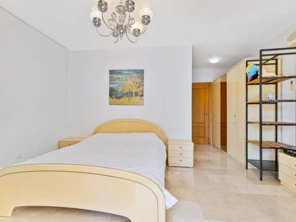 Villa for sale in Mijas
