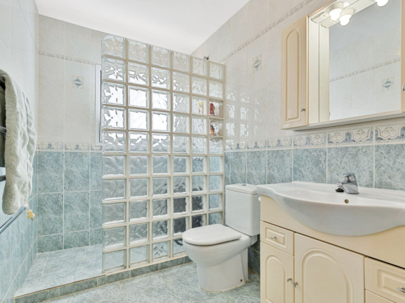 Villa for sale in Mijas
