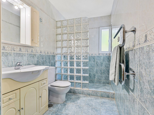 Villa for sale in Mijas