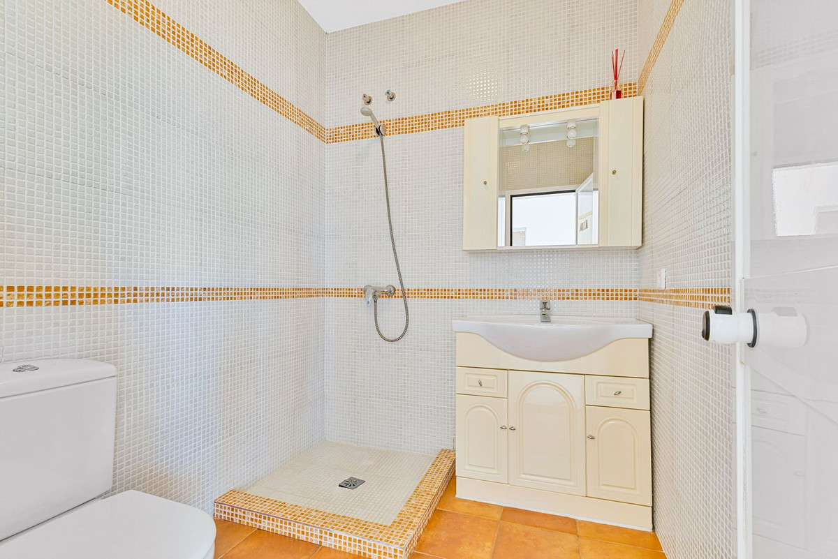 Villa for sale in Mijas