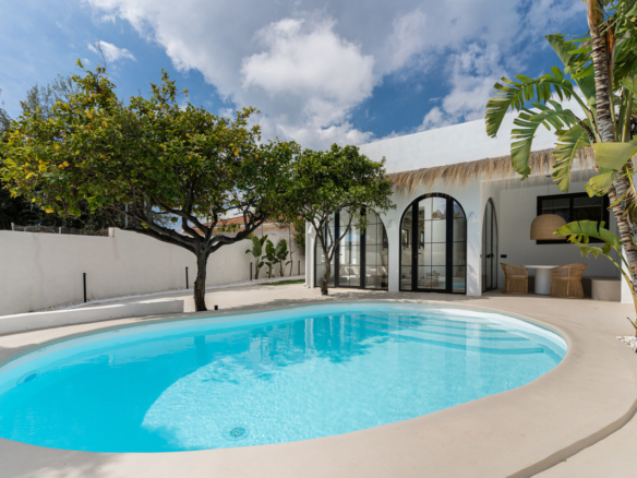 Villa for sale in Torremolinos