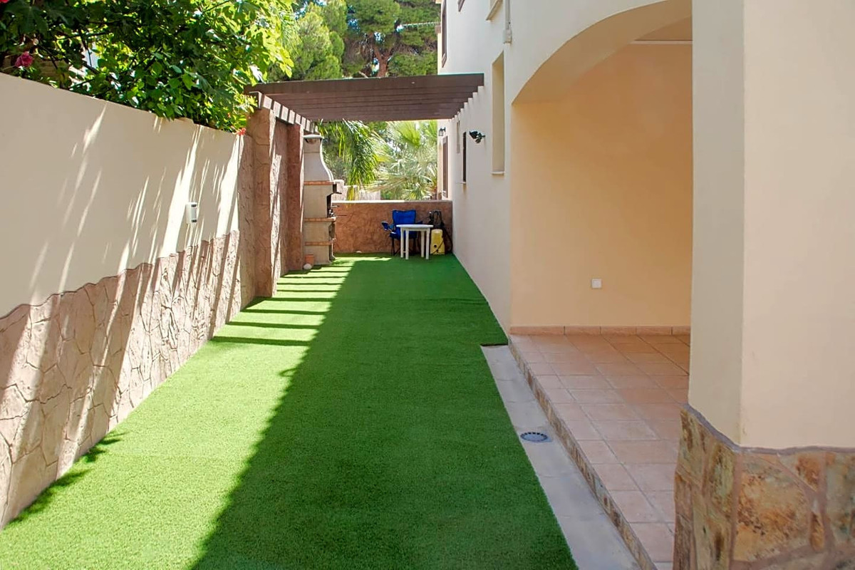 Villa for sale in Torremolinos