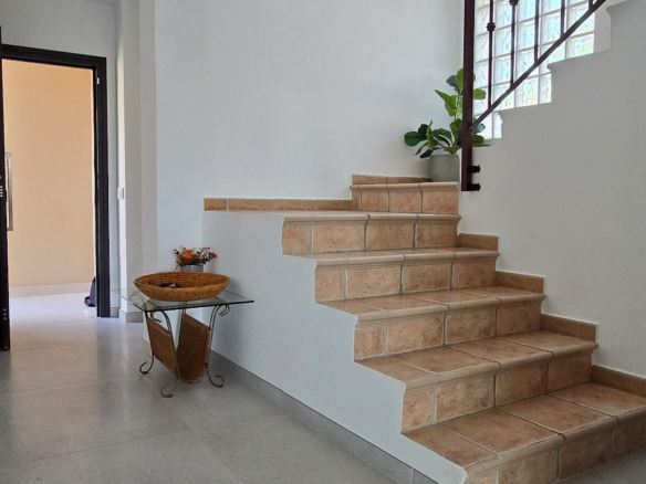 Villa for sale in Torremolinos