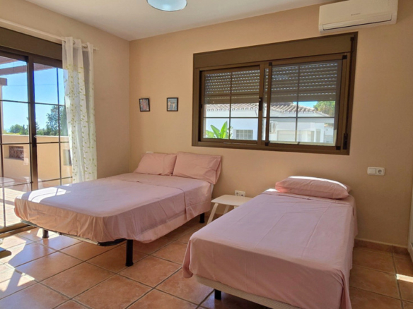 Villa for sale in Torremolinos