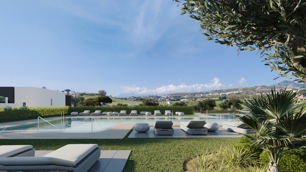 New Semi-Detached House for sale in Estepona