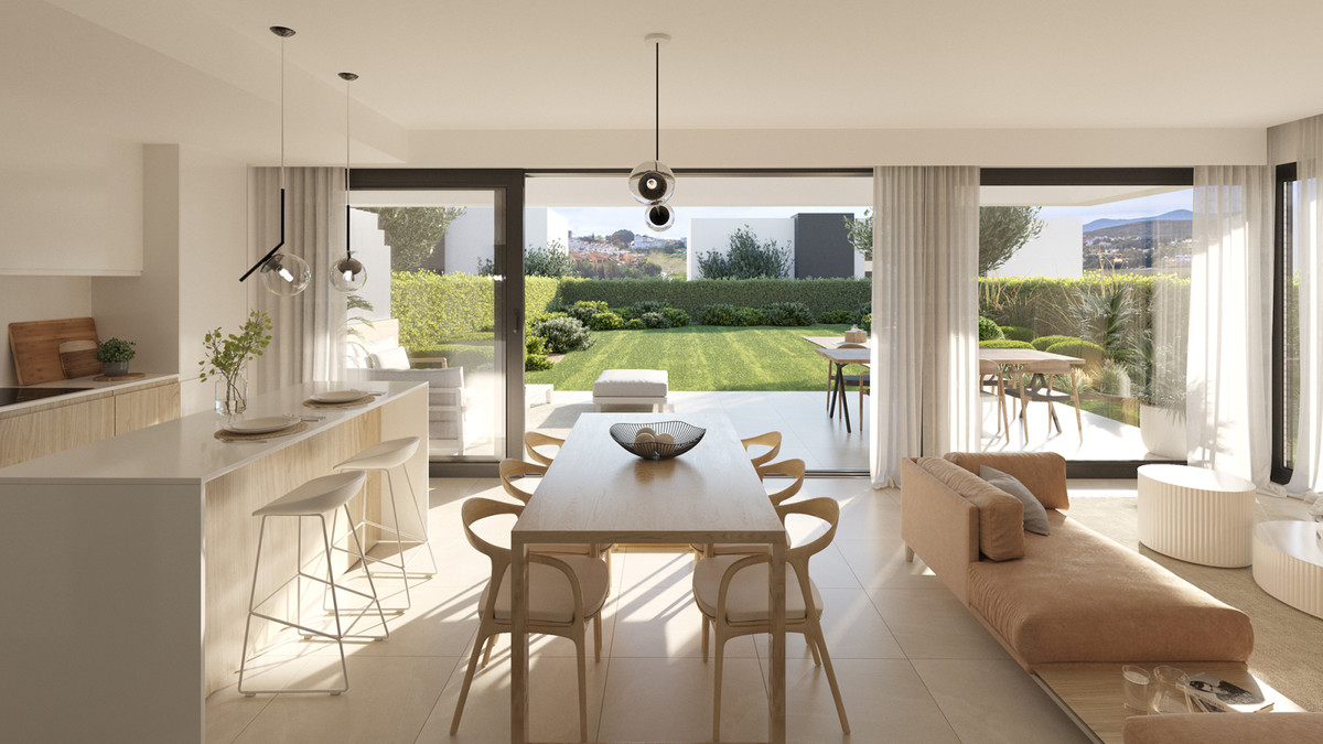 New Semi-Detached House for sale in Estepona