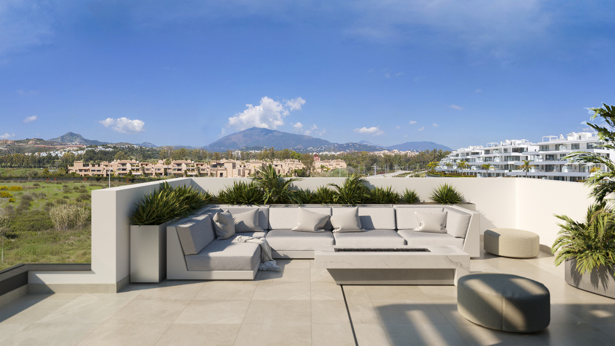 New Semi-Detached House for sale in Estepona