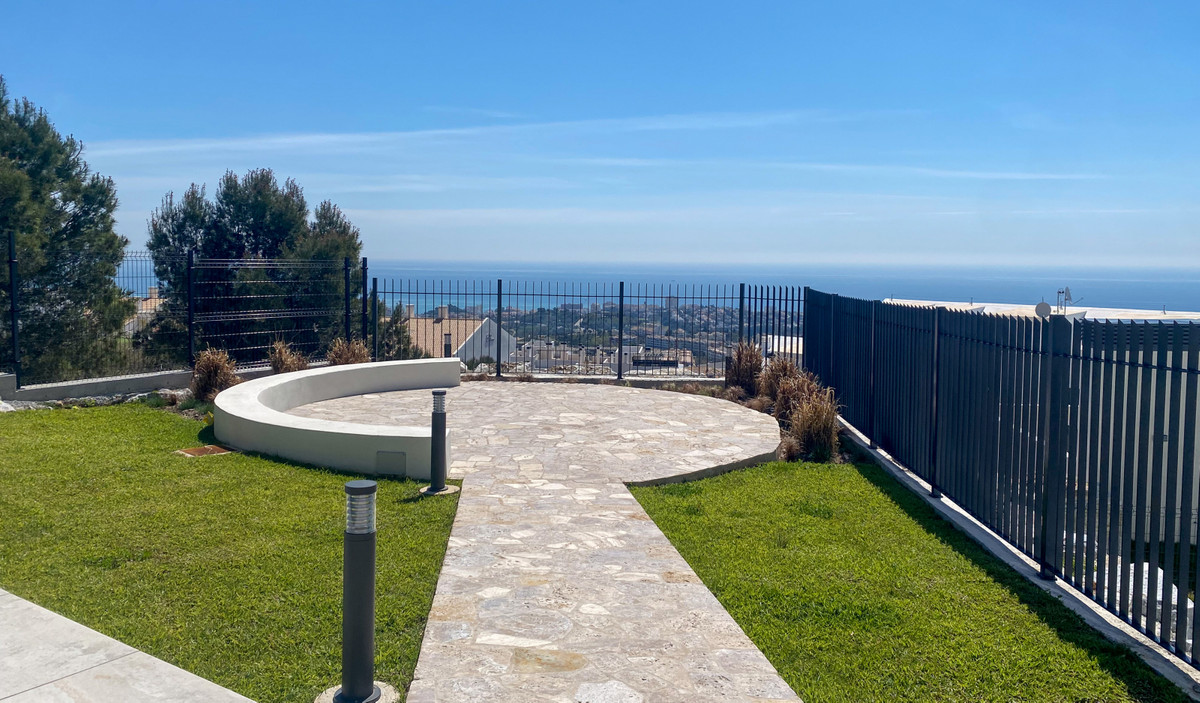 New Townhouse for sale in Benalmadena